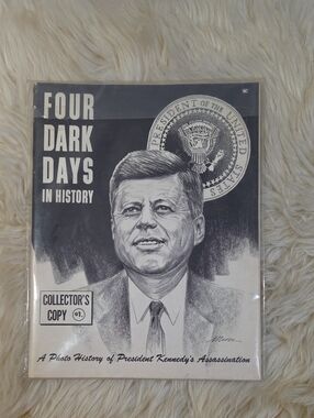 Vintage 1963 Four Dark Days in History JFK Assassination Collector's Copy Photo